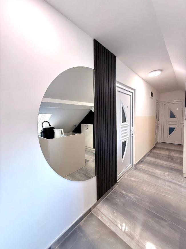 Kuriozum Vendeghaz Hotel Szeged Buitenkant foto